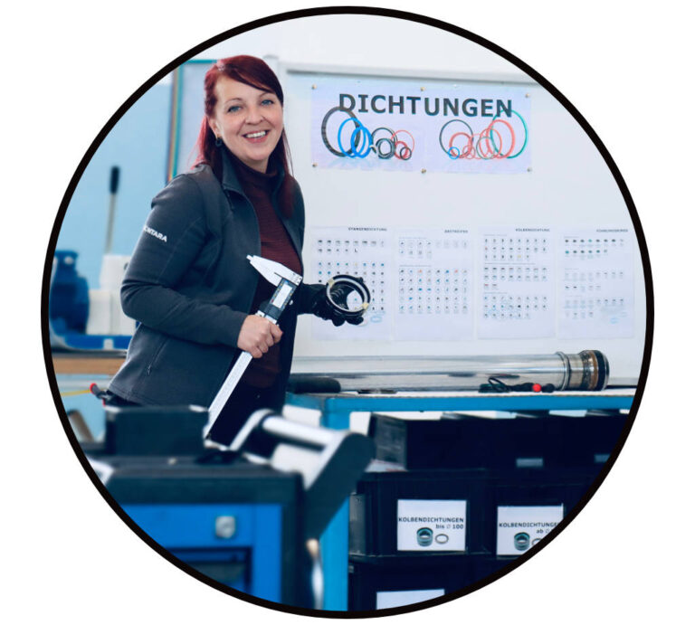 Kolbenstange und Kolbendichtung für Hydraulikzylinder und Messgerät