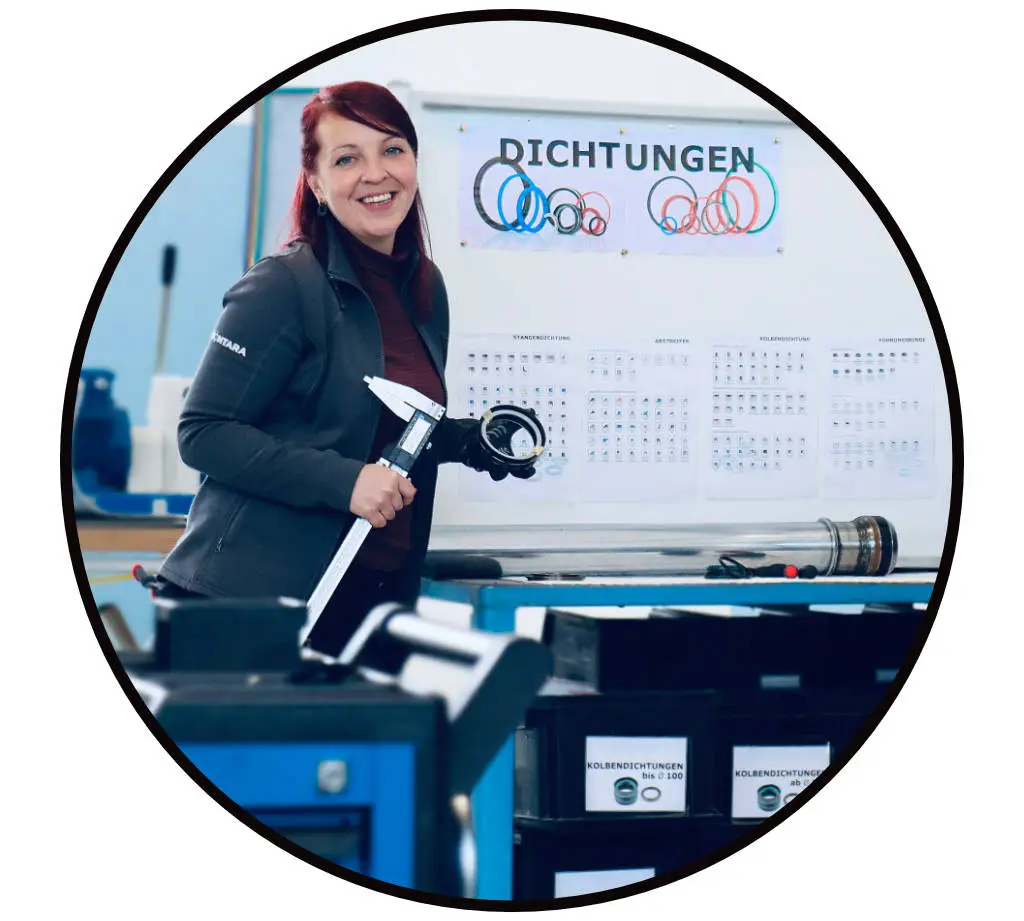 Barbara Lenhard bei Hydraulik Leistungen in der Zylinderinstandsetzung: Kolbenstange und Kolbendichtung für Hydraulikzylinder